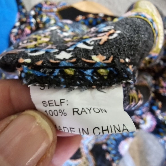 Multicolor Geometric Bohemien Print Blouse - Picture 9 of 9